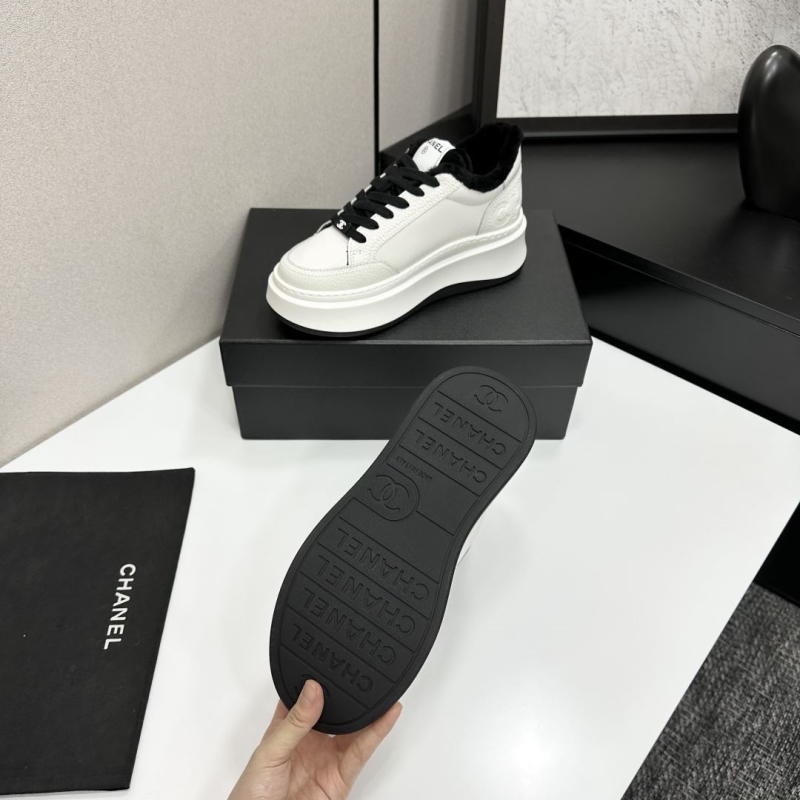 Ch**el sport shoes
